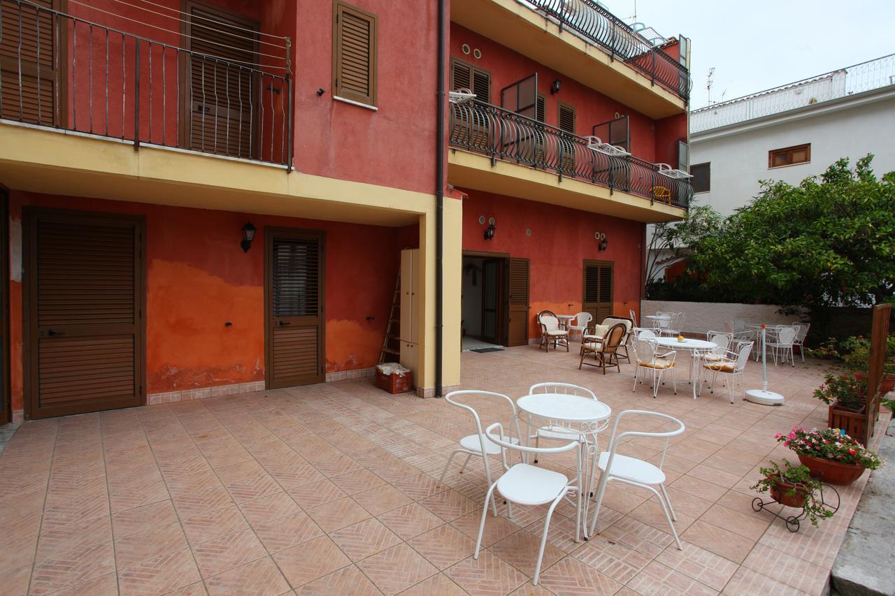 Hotel Savoia Sapri Kültér fotó